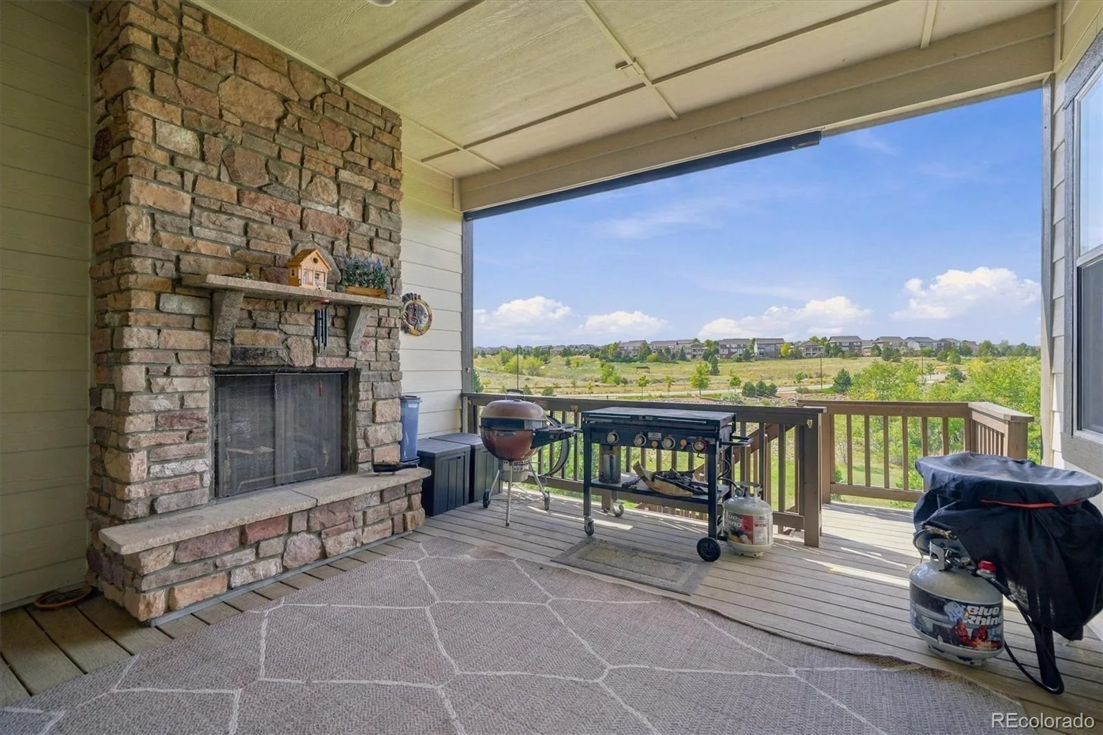 8641 S De Gaulle Court Aurora CO 80016 | MLS #REC9156295 09222026141348 1600 23