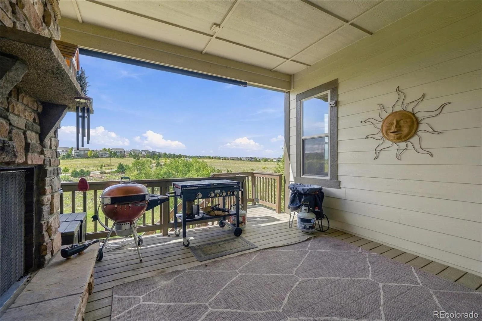 8641 S De Gaulle Court Aurora CO 80016 | MLS #REC9156295 09222026141348 1600 24