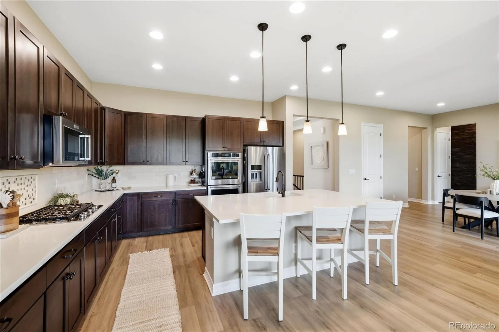 8641 S De Gaulle Court Aurora CO 80016 | MLS #REC9156295 09222026141348 1600 6