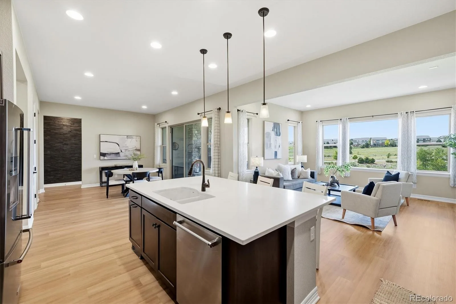 8641 S De Gaulle Court Aurora CO 80016 | MLS #REC9156295 09222026141348 1600 8