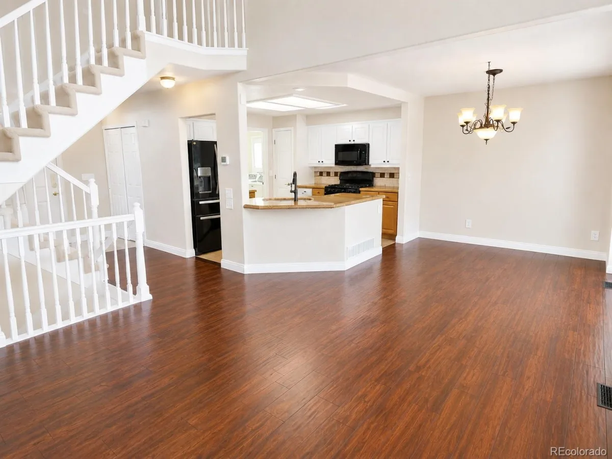 12748 E Wyoming Circle Aurora CO 80012 | MLS #REC9161280 08132026005343 1200 10