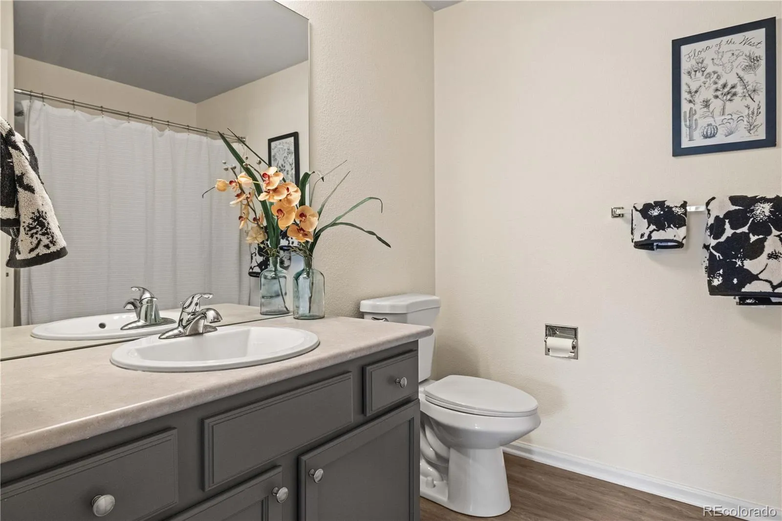 8200 E 8th Avenue #1203 Denver CO 80230 MLS #REC9162543 05182026225811 1600 16