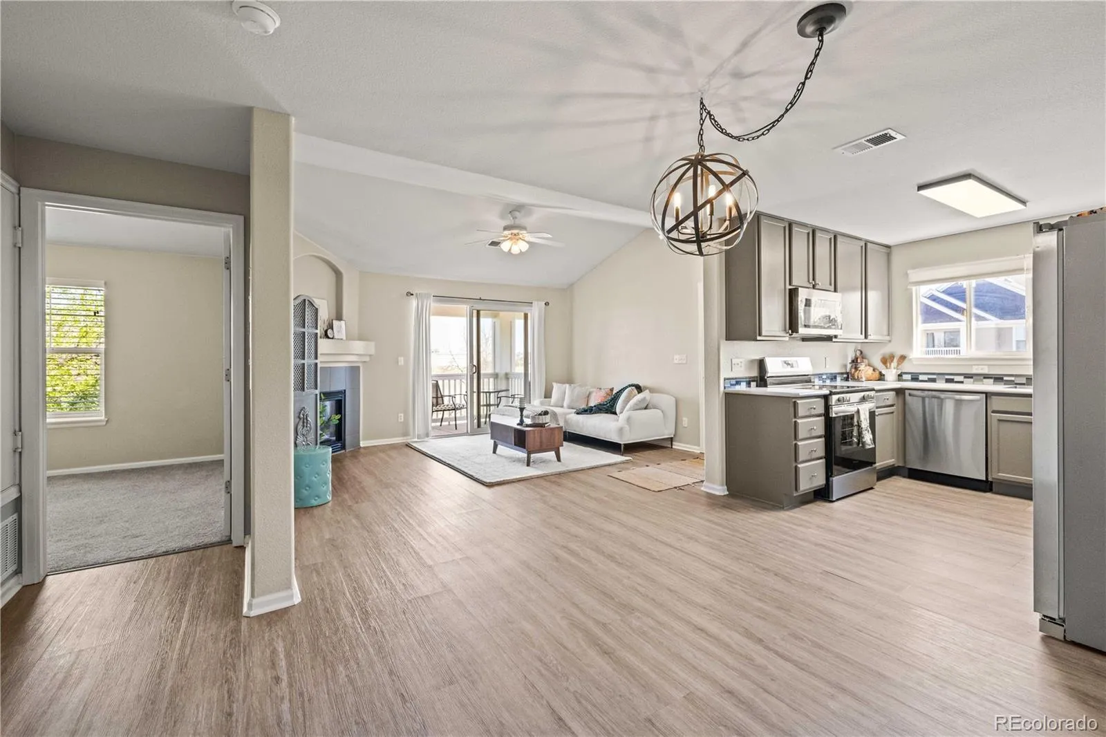8200 E 8th Avenue #1203 Denver CO 80230 MLS #REC9162543 05182026225811 1600 3