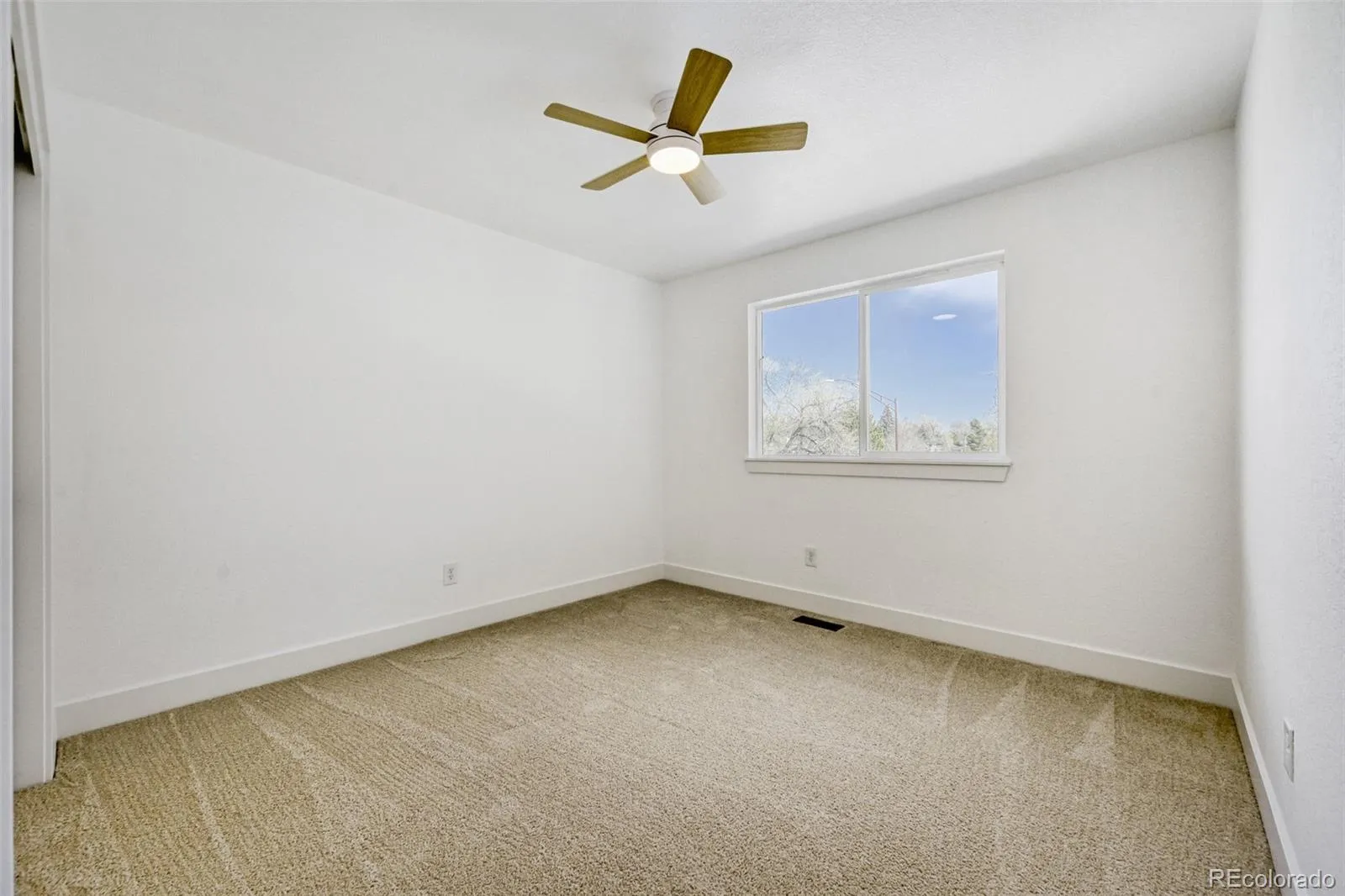 04222026011856 1600 13