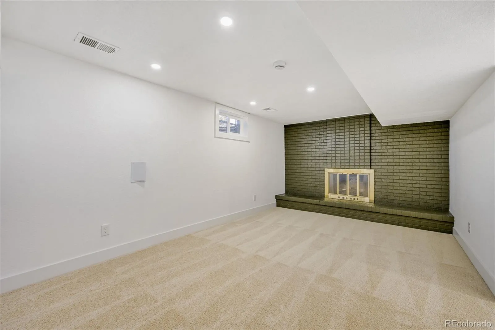 04222026011856 1600 15