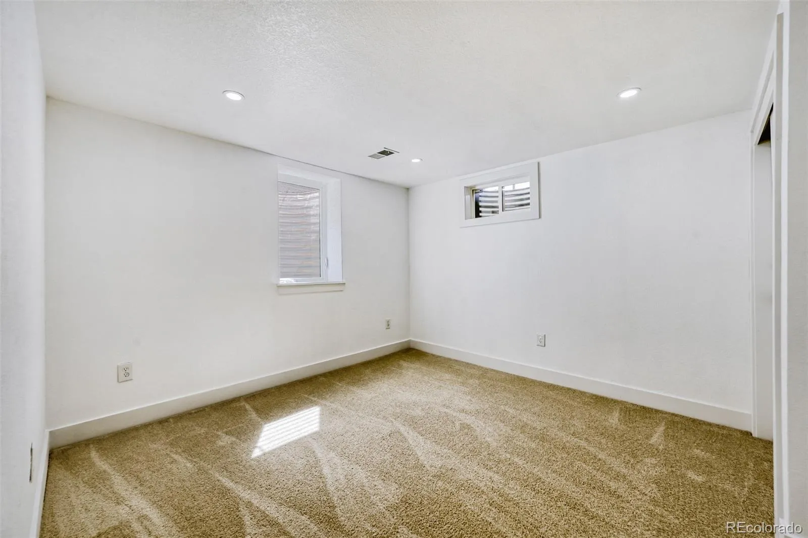 04222026011856 1600 17