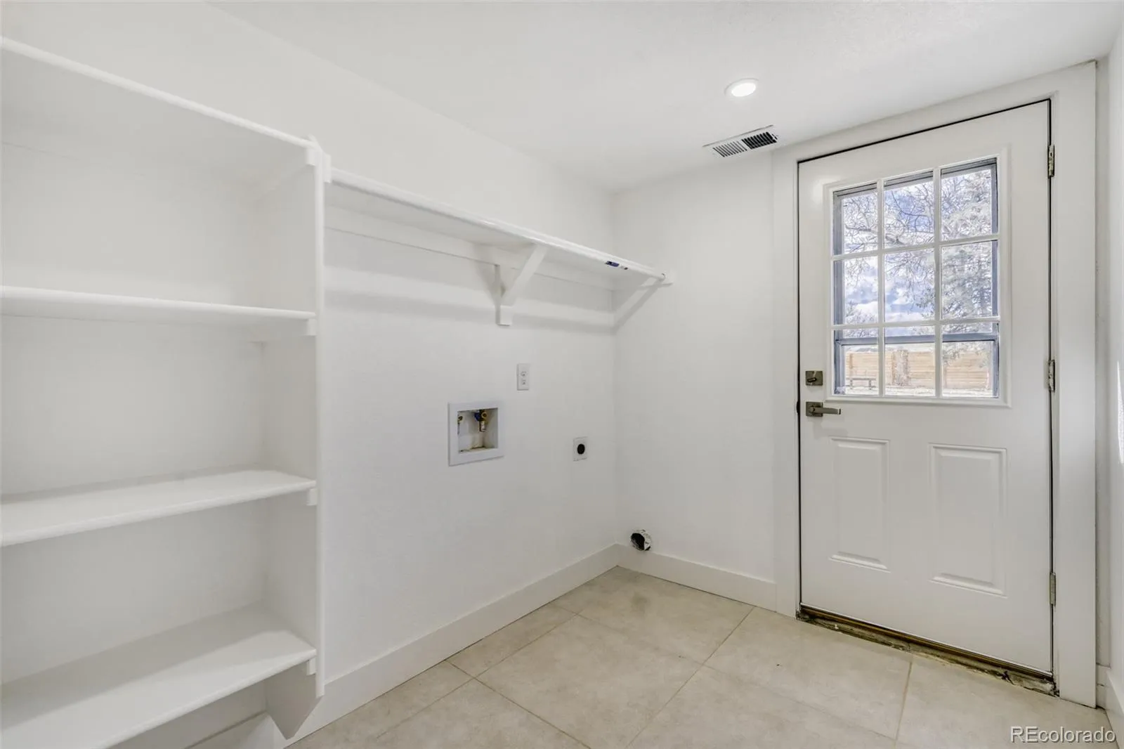 04222026011856 1600 18