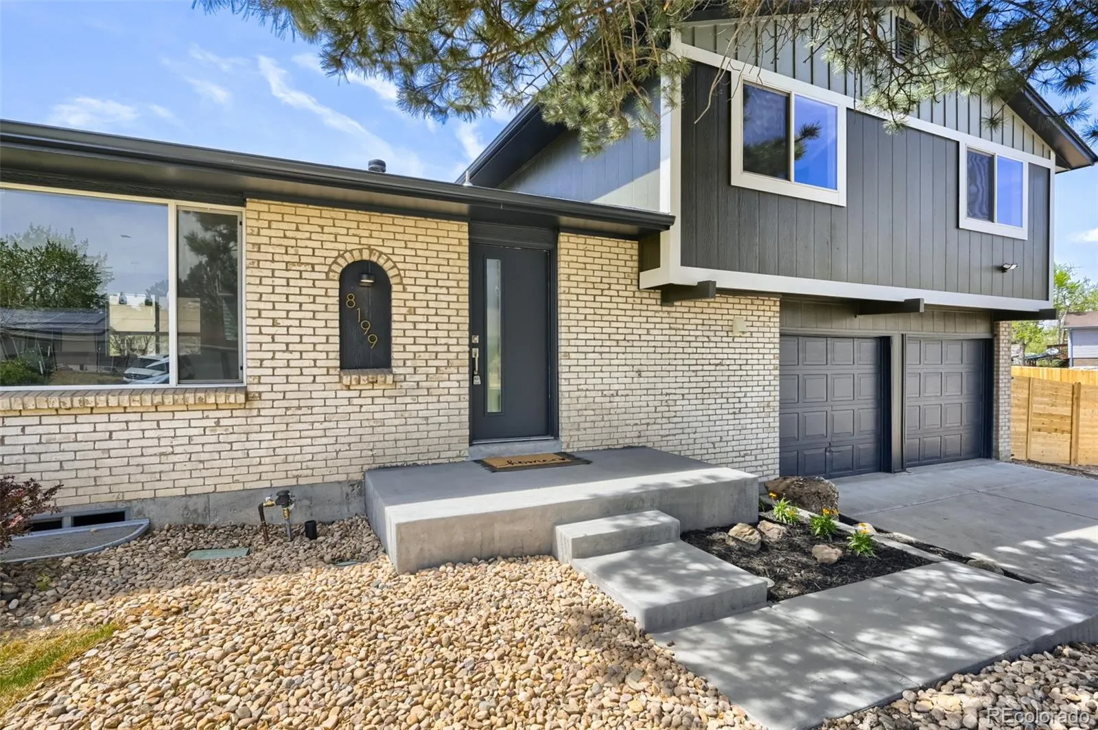 04222026011856 1600 23