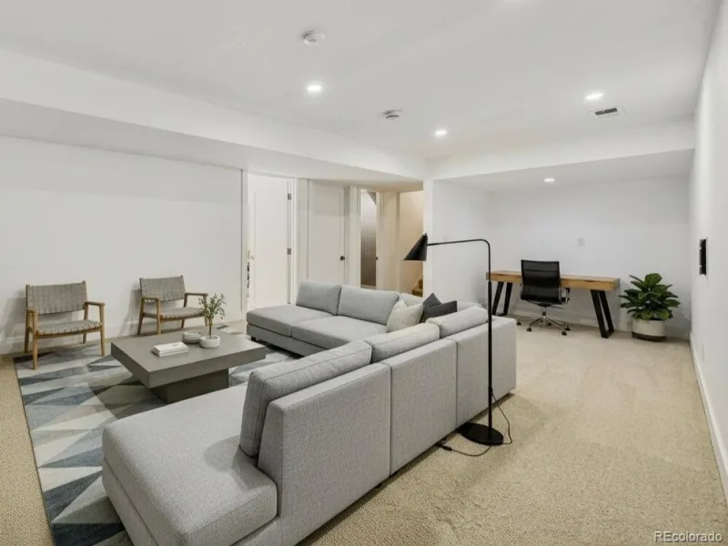 04222026011856 800 14