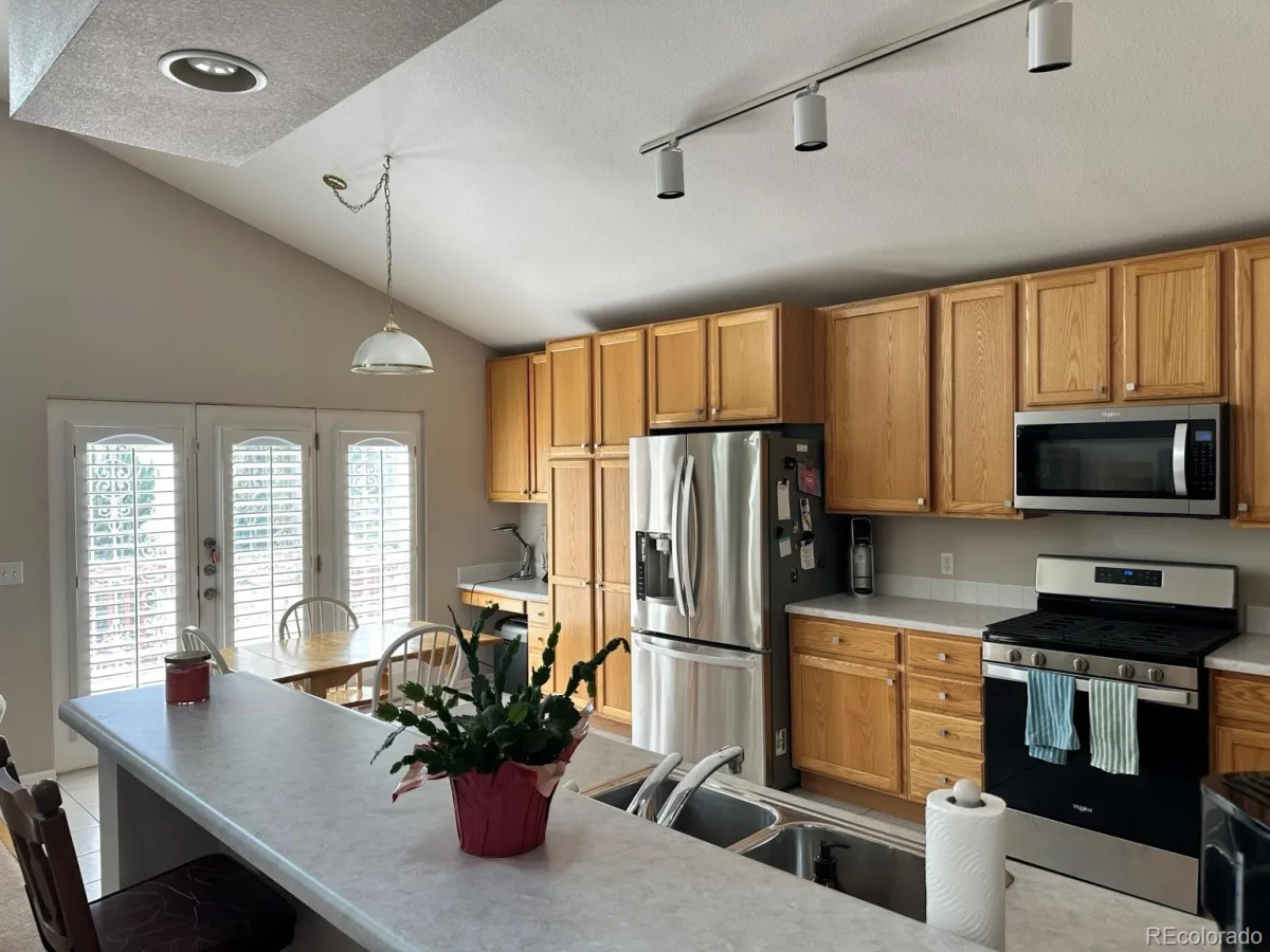 7564 Bantry Court Lone Tree CO 80124 | MLS #REC9166047 08282026000401 1200 3