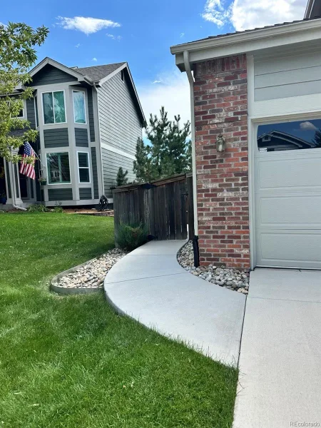 7564 Bantry Court Lone Tree CO 80124 | MLS #REC9166047 08282026000401 800 9
