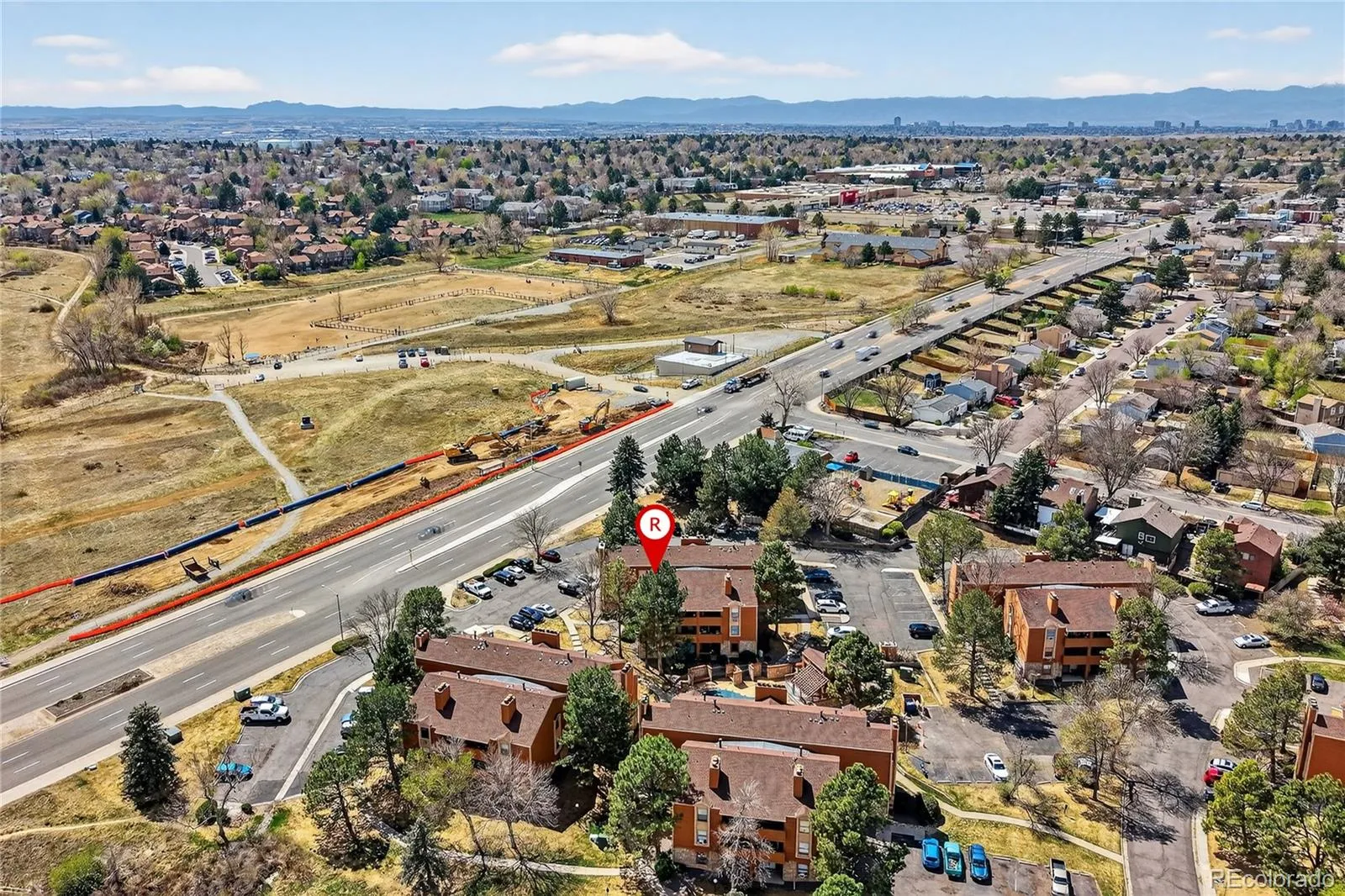 4292 S Salida Way #11 Aurora CO 80013 MLS #REC9169775 04092026224035 1600 22