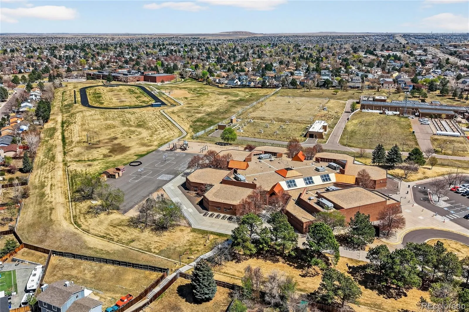 4292 S Salida Way #11 Aurora CO 80013 MLS #REC9169775 04092026224035 1600 24