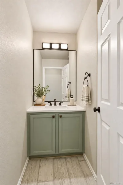 19376 E Hampden Place Aurora CO 80013 | MLS #REC9169818 10102026074056 800 9