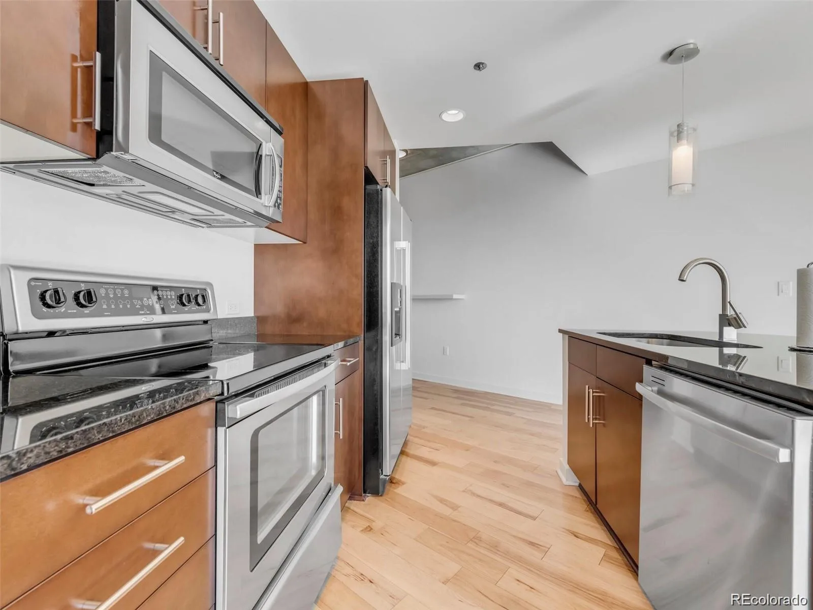 891 14th Street #2611 Denver CO 80202 | MLS #REC9170564 10082026210147 1600 17