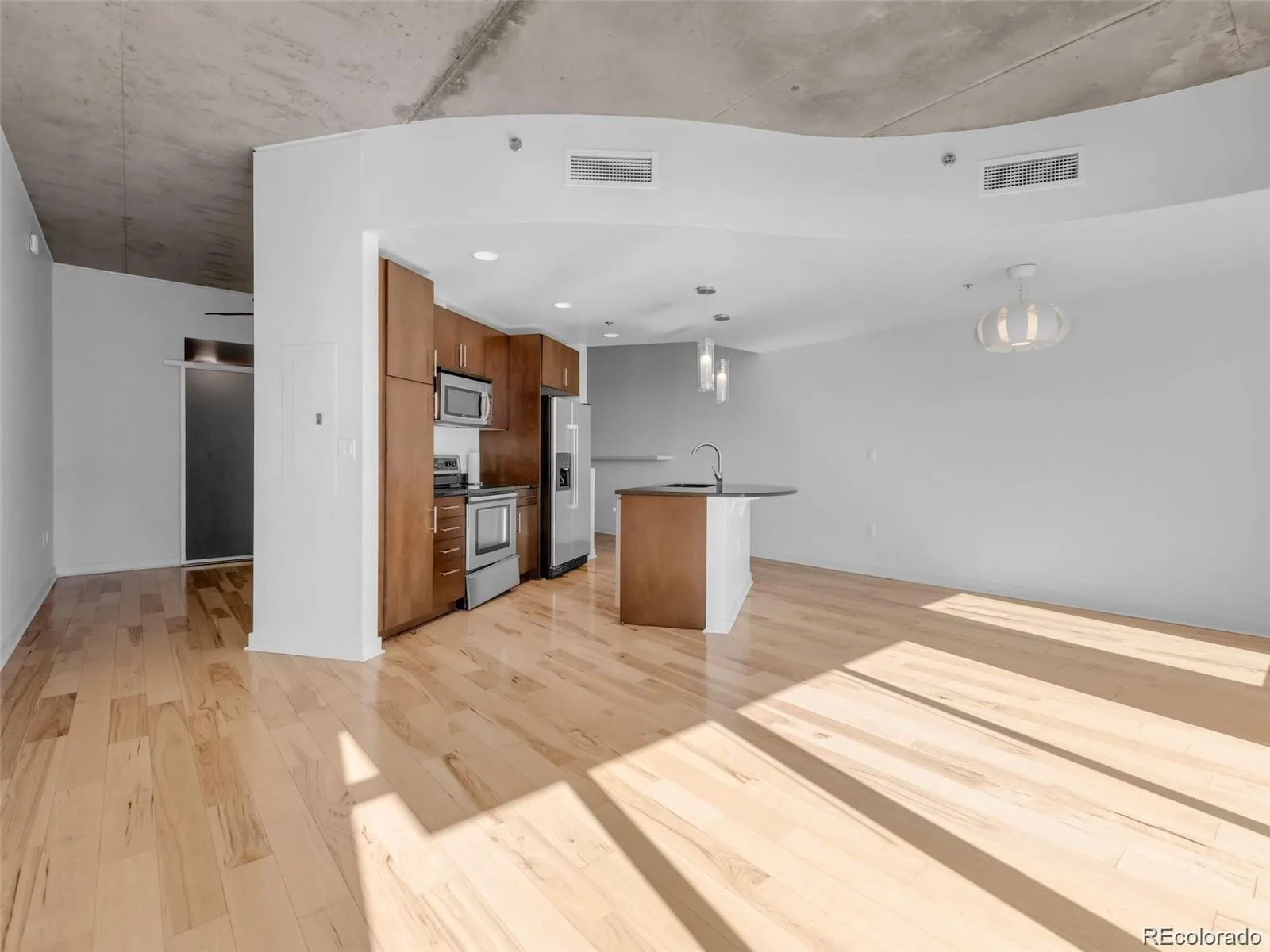 891 14th Street #2611 Denver CO 80202 | MLS #REC9170564 10082026210147 1600 21