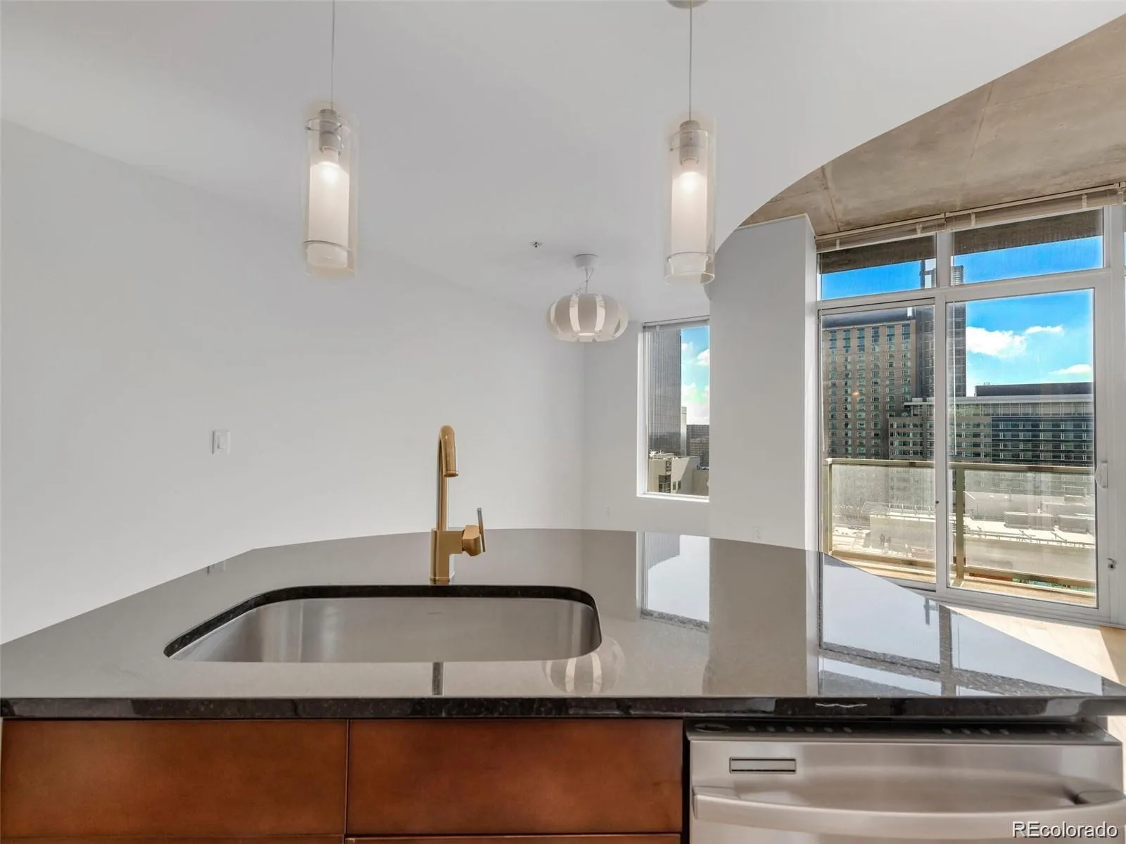 891 14th Street #2611 Denver CO 80202 | MLS #REC9170564 10082026210147 1600 25