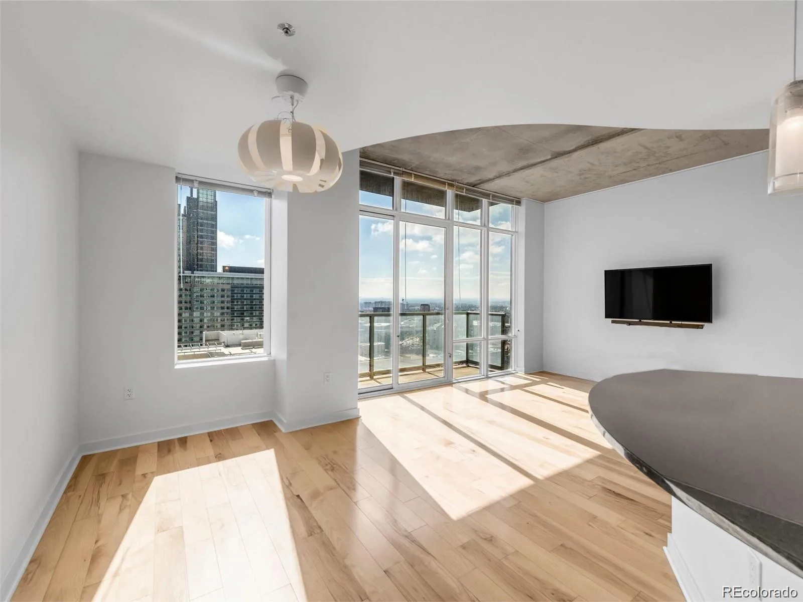 891 14th Street #2611 Denver CO 80202 | MLS #REC9170564 10082026210147 1600 4