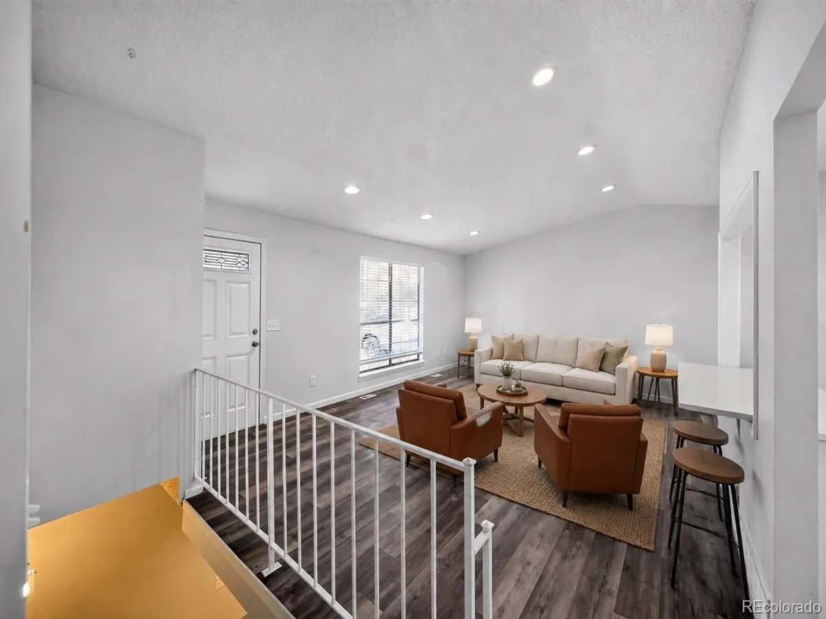 1902 S Truckee Street Aurora CO 80013 | MLS #REC9171859 08312026220949 1200 15