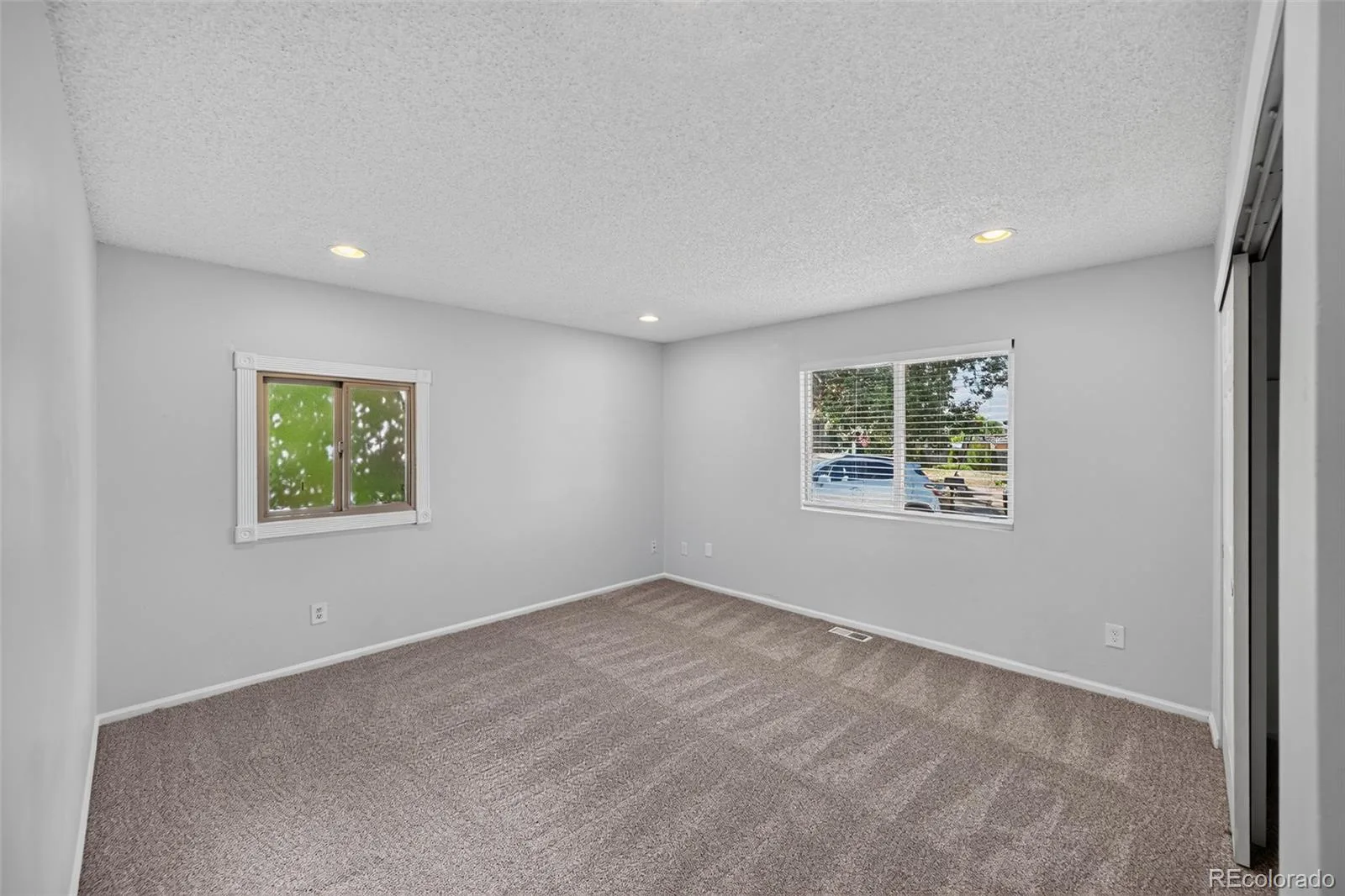 1902 S Truckee Street Aurora CO 80013 | MLS #REC9171859 08312026220949 1600 18
