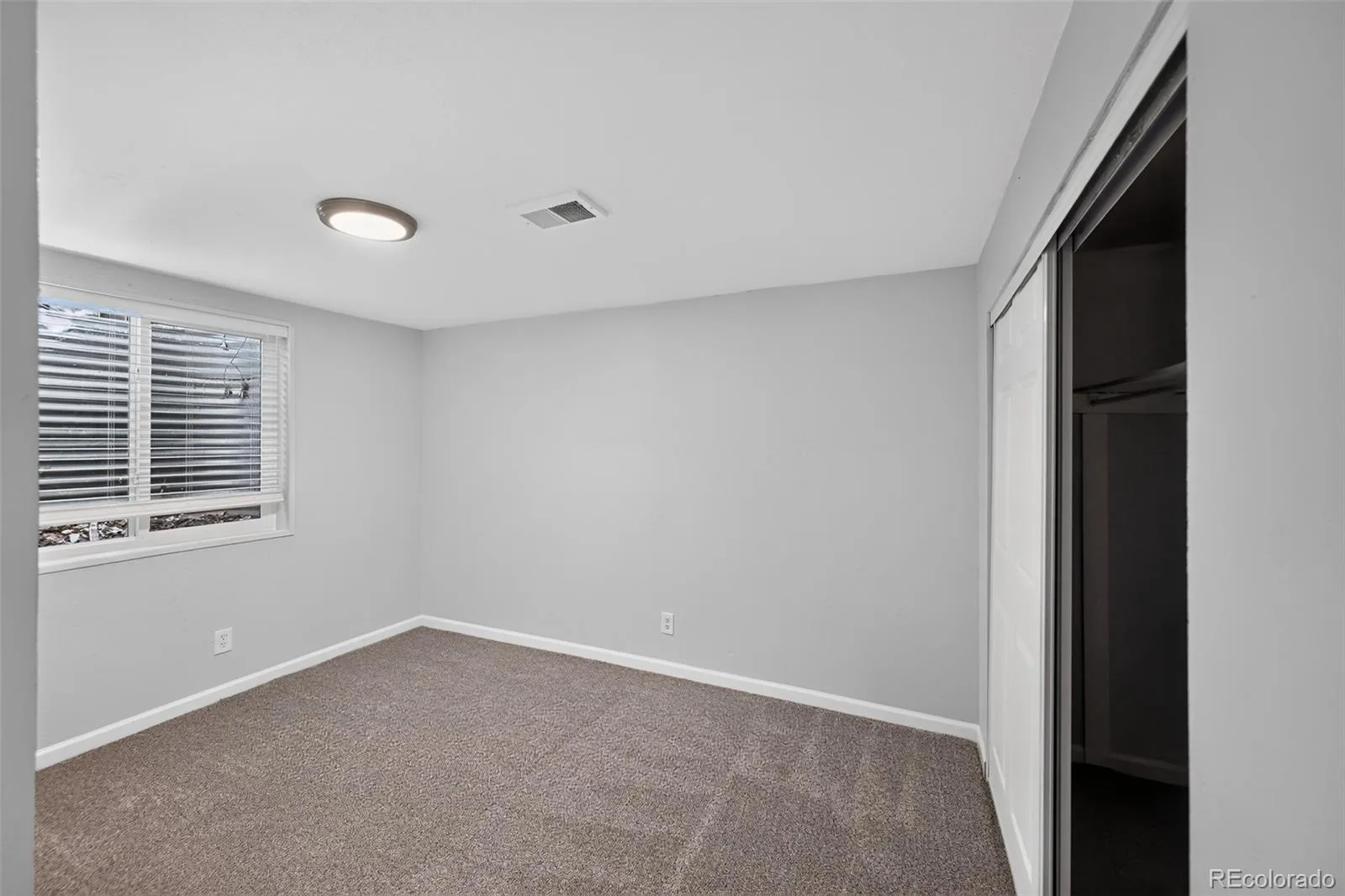 1902 S Truckee Street Aurora CO 80013 | MLS #REC9171859 08312026220949 1600 34