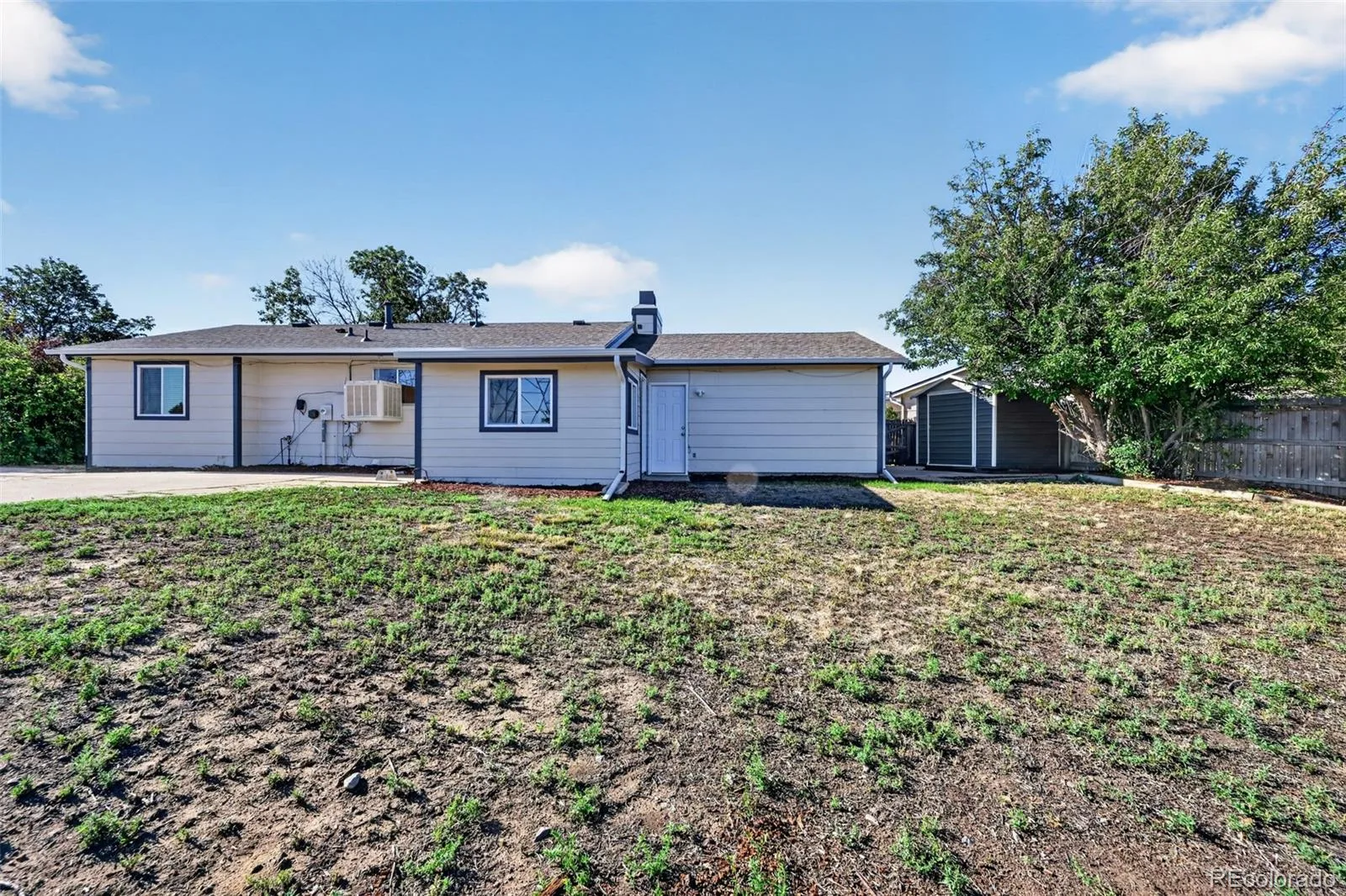 1902 S Truckee Street Aurora CO 80013 | MLS #REC9171859 08312026220949 1600 39