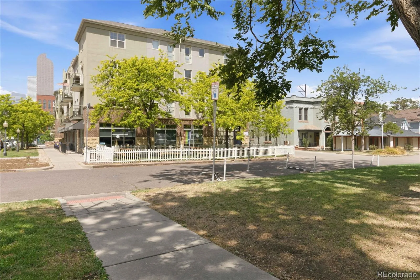 1700 N Emerson Street #304 Denver CO 80218 | MLS #REC9174691 08102026151613 1600 36