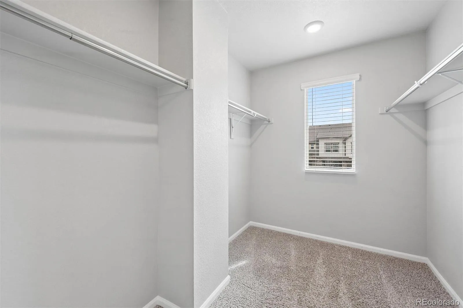 6381 N Malaya Street Aurora CO 80019 | MLS #REC9174706 04182026013739 1600 18