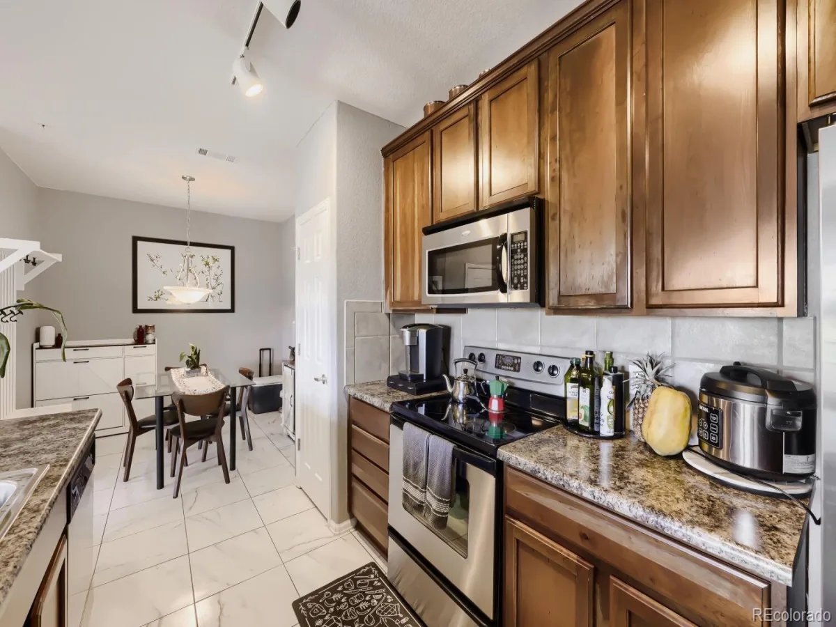 2682 S Cathay Way #205 Aurora CO 80013 | MLS #REC9175013 06302026040711 1200 1