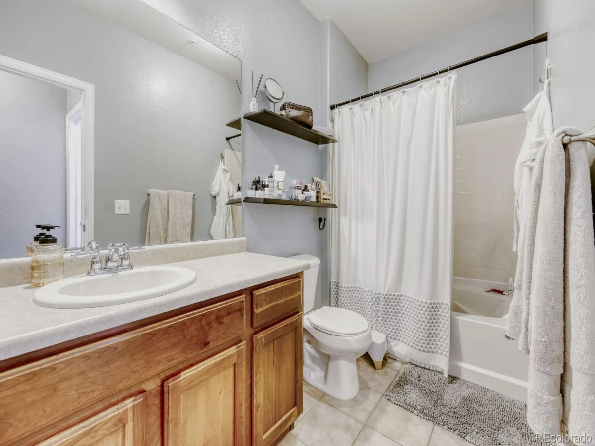 2682 S Cathay Way #205 Aurora CO 80013 | MLS #REC9175013 06302026040711 1200 15