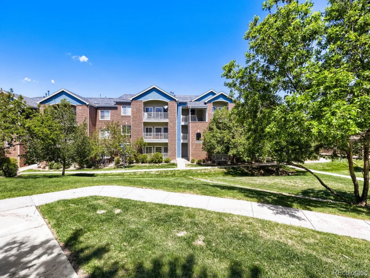 2682 S Cathay Way #205 Aurora CO 80013 | MLS #REC9175013 06302026040711 1200 21