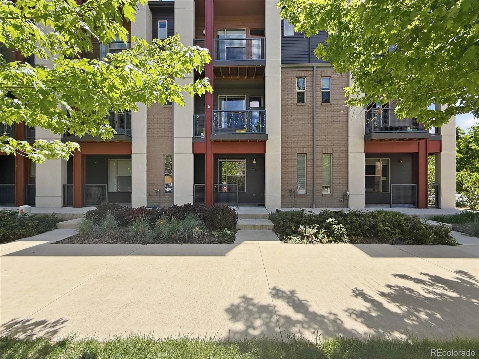 7282 W Virginia Avenue Lakewood CO 80226 | MLS #REC9177813 08262026191617 1600 45