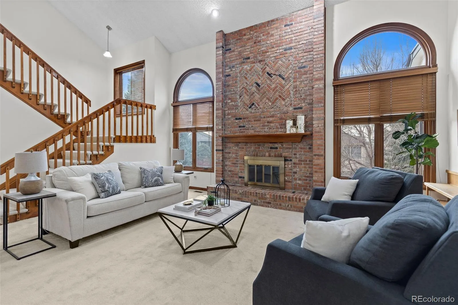 04112026083557 1600 10