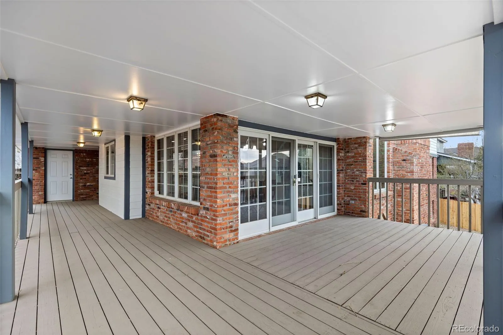 04112026083557 1600 42