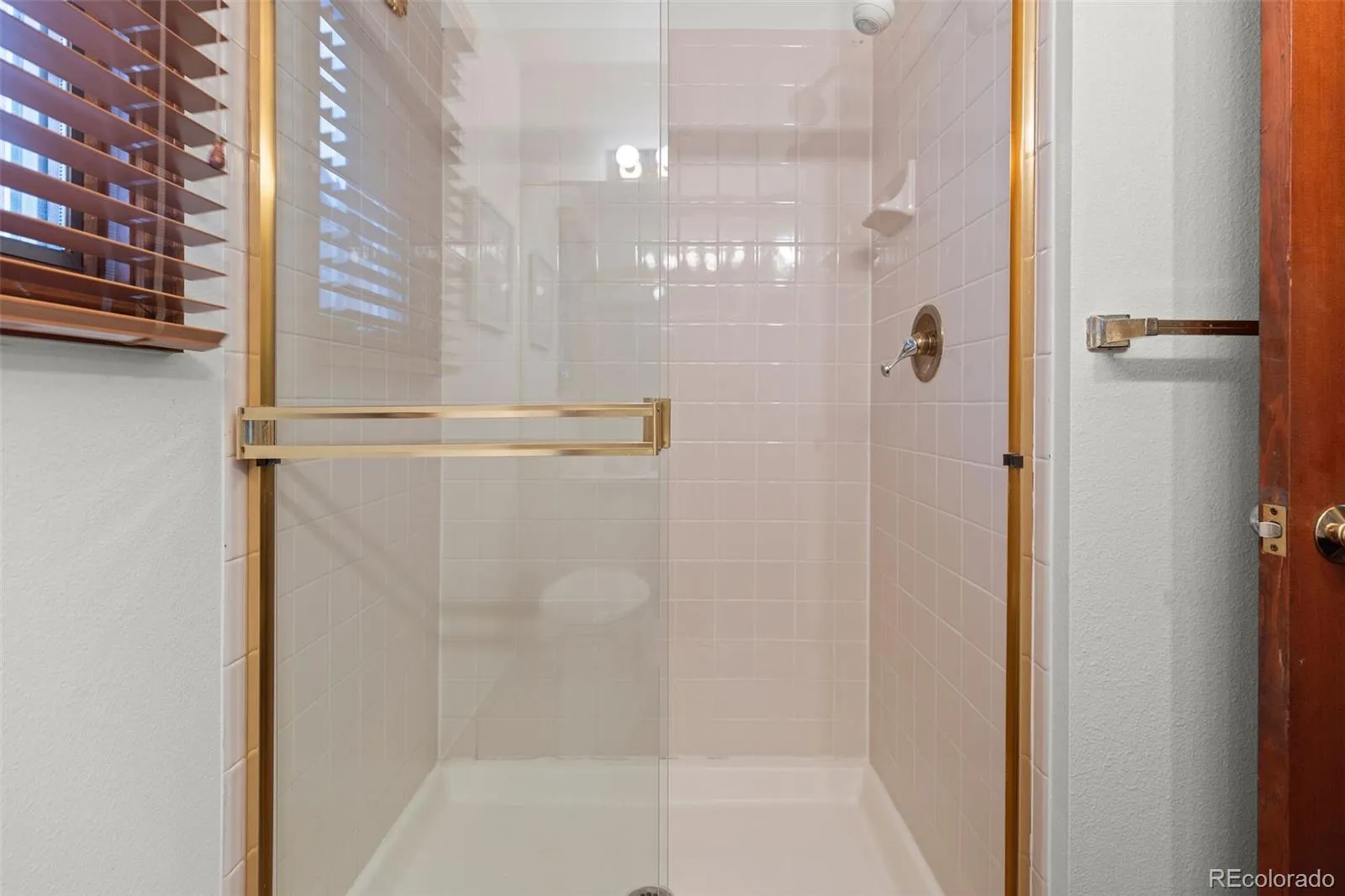 04112026083557 1600 7