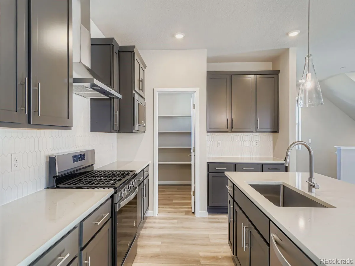 04172026220843 1200 17