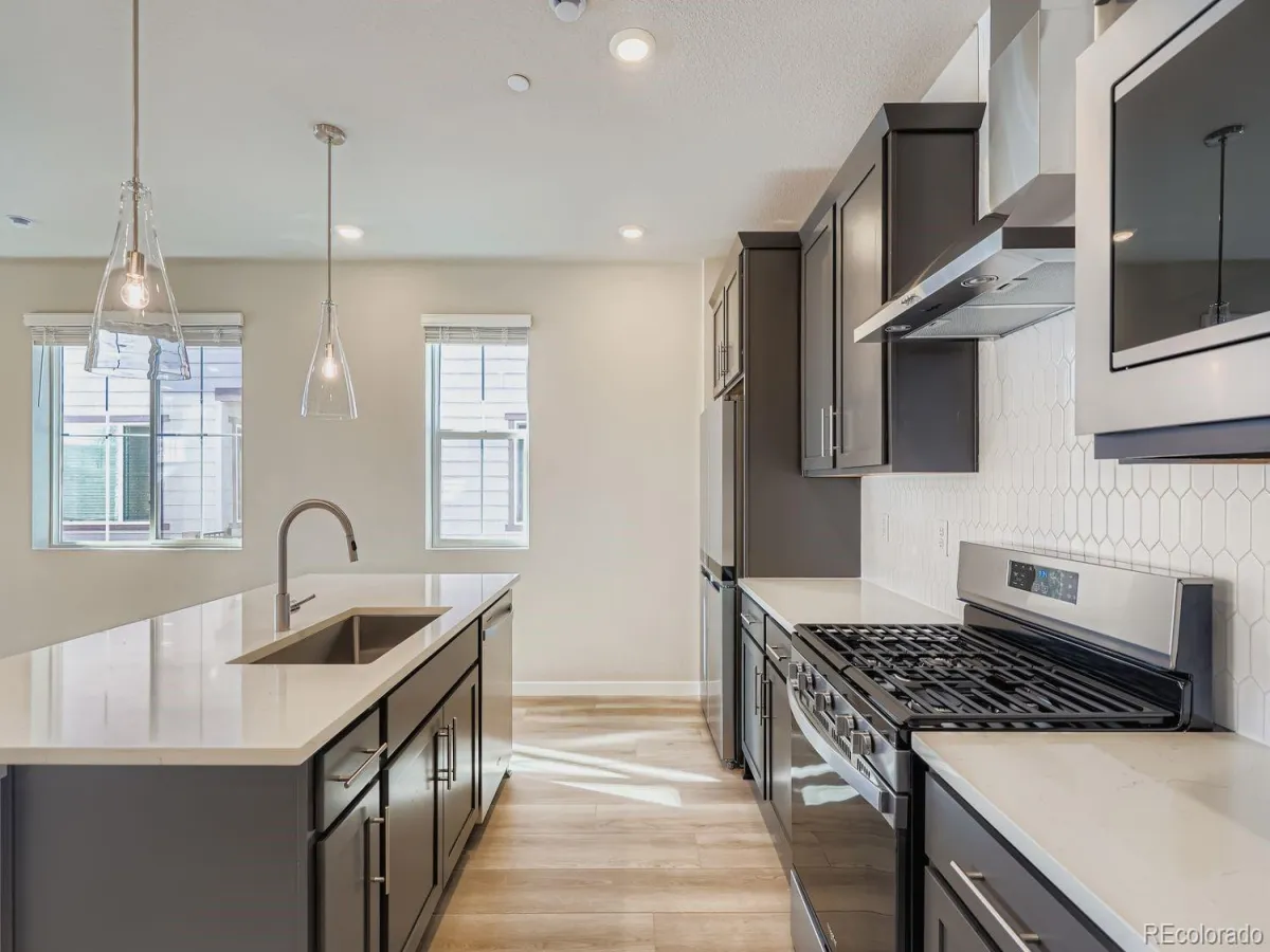 04172026220843 1200 19