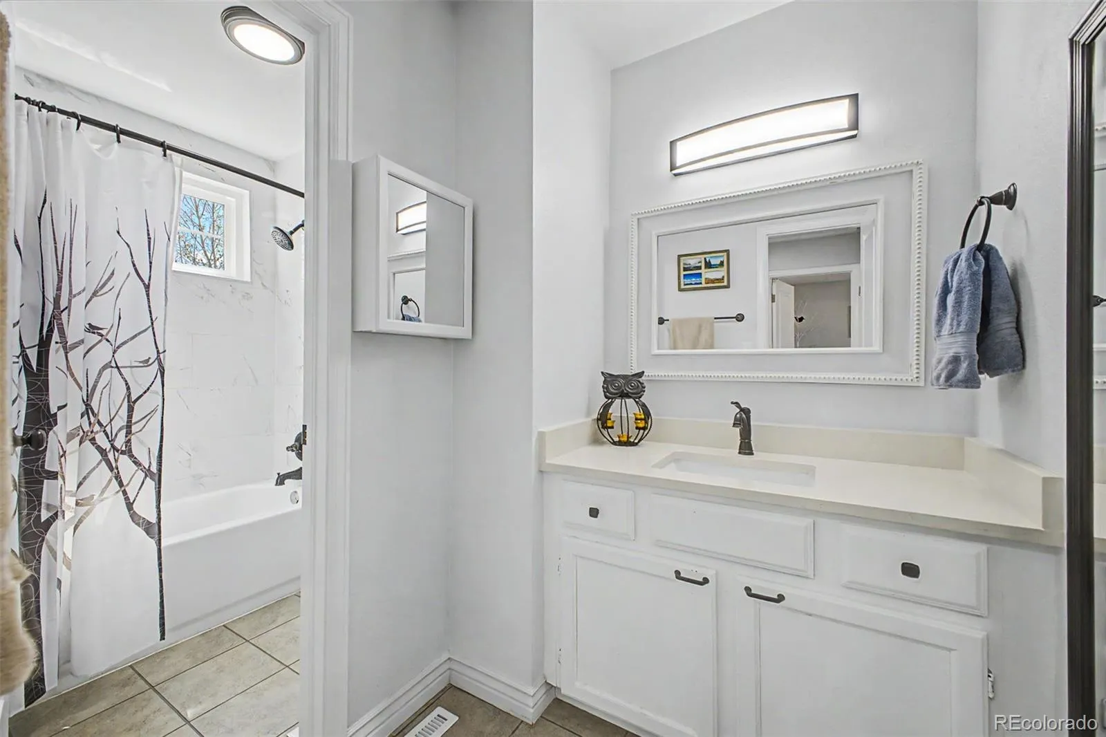 7944 S Depew Street #B Littleton CO 80128 | MLS #REC9183404 05212026035101 1600 15