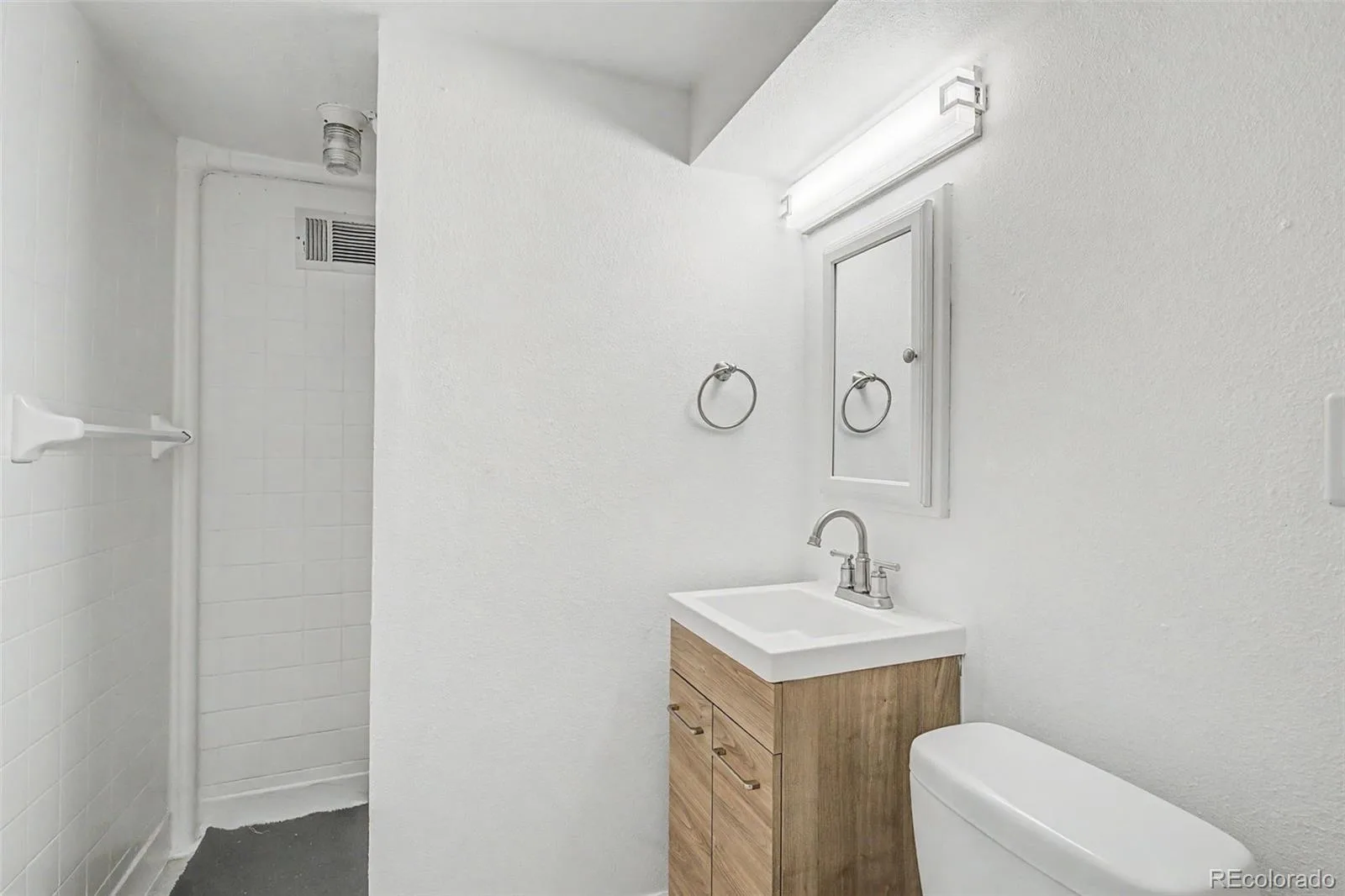 1551 N Krameria Street Denver CO 80220 MLS #REC9184635 07212026170418 1600 35