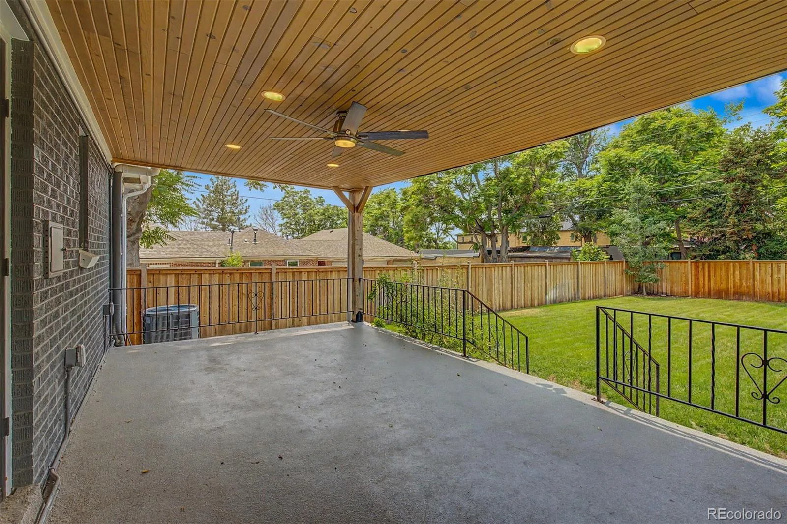 1551 N Krameria Street Denver CO 80220 MLS #REC9184635 07212026170418 1600 44