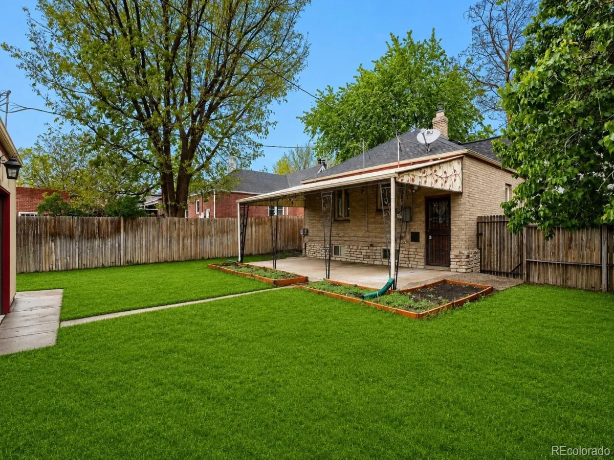 2922 W 39th Avenue Denver CO 80211 MLS #REC9185124 05072026155327 1200 21