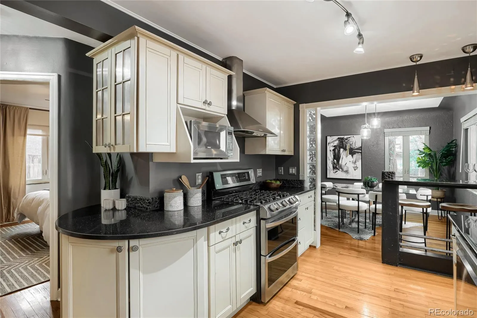 2922 W 39th Avenue Denver CO 80211 MLS #REC9185124 05072026155327 1600 10