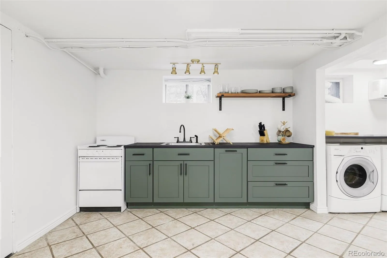 04162026081823 1600 29