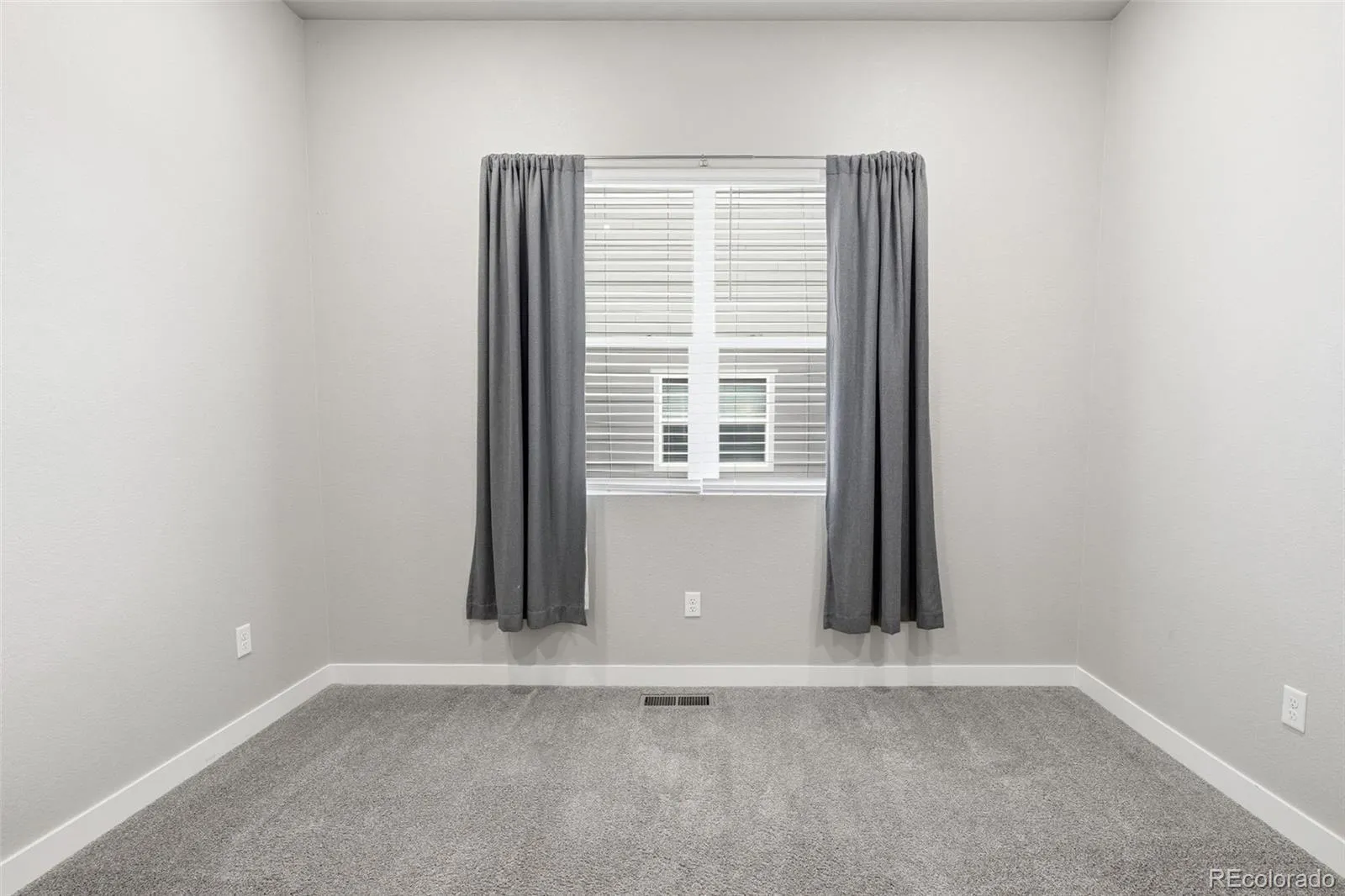850 Colorado River Avenue Brighton CO 80601 | MLS #REC9186609 04112026202439 1600 27