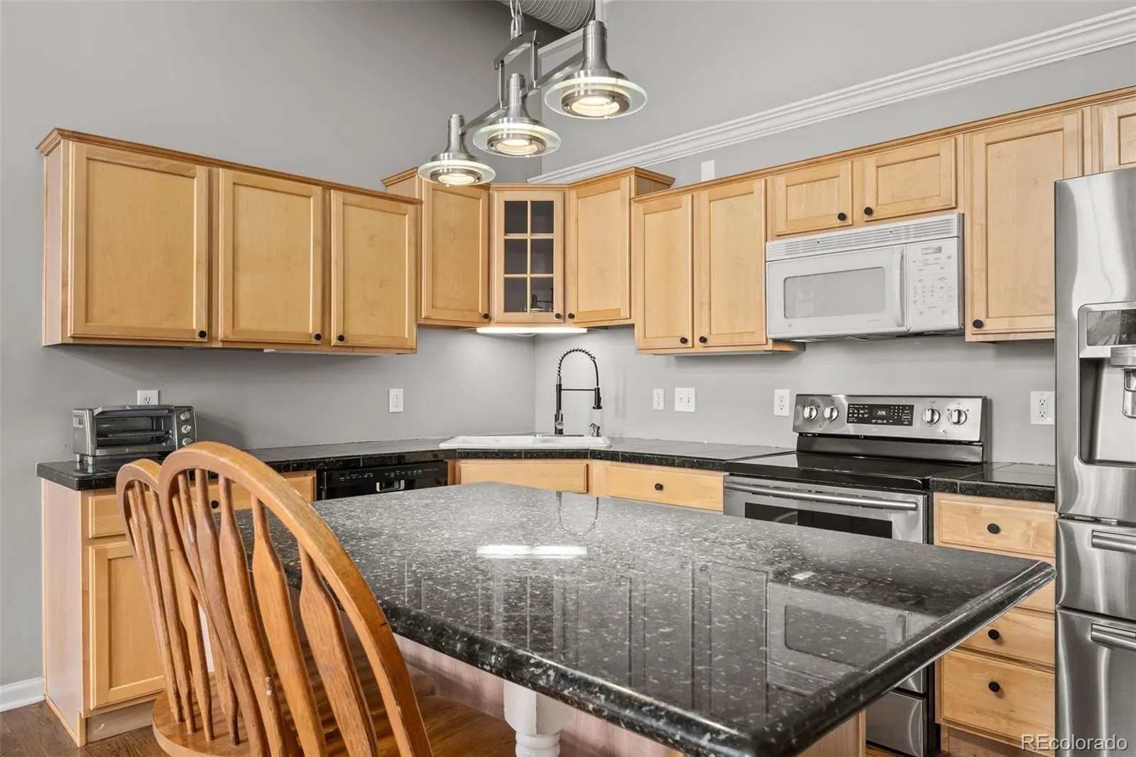 1555 California Street #302 Denver CO 80202 MLS #REC9187418 04152026202340 1600 16