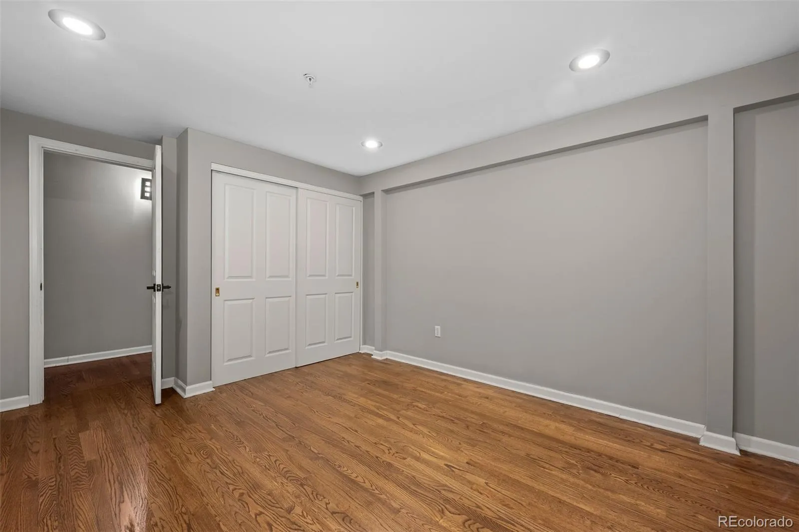 1555 California Street #302 Denver CO 80202 MLS #REC9187418 04152026202340 1600 22