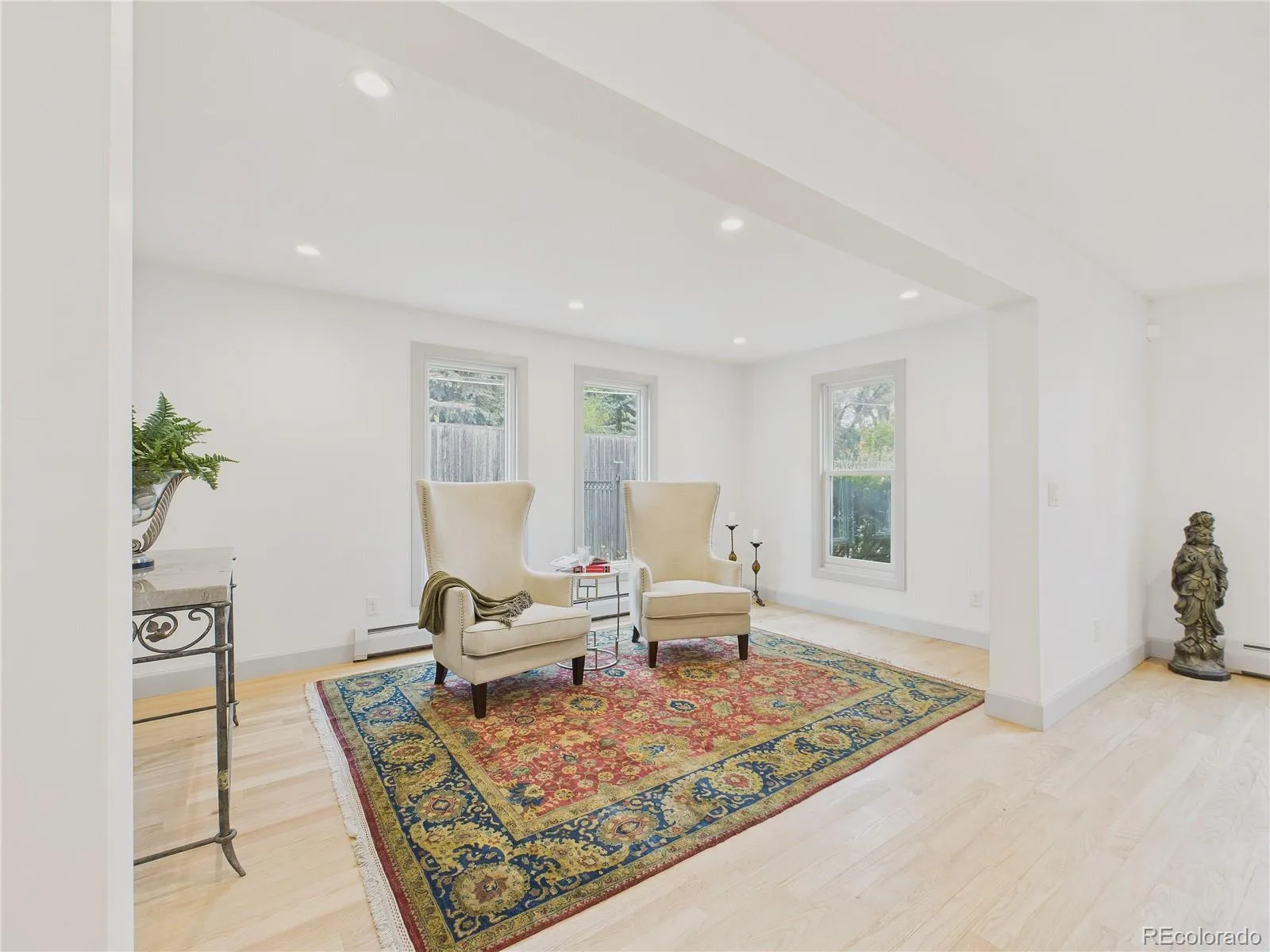 2880 E Cedar Avenue Denver CO 80209 MLS #REC9188376 05022026201203 1600 14