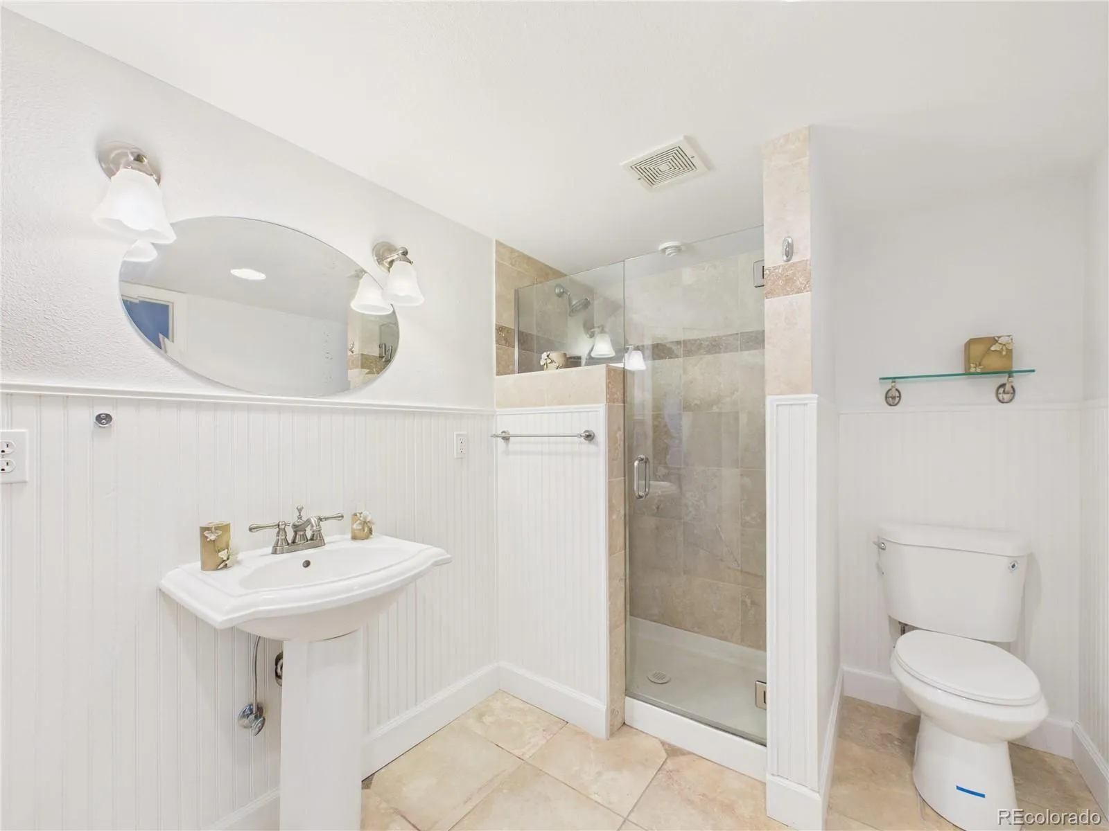 2880 E Cedar Avenue Denver CO 80209 MLS #REC9188376 05022026201203 1600 40