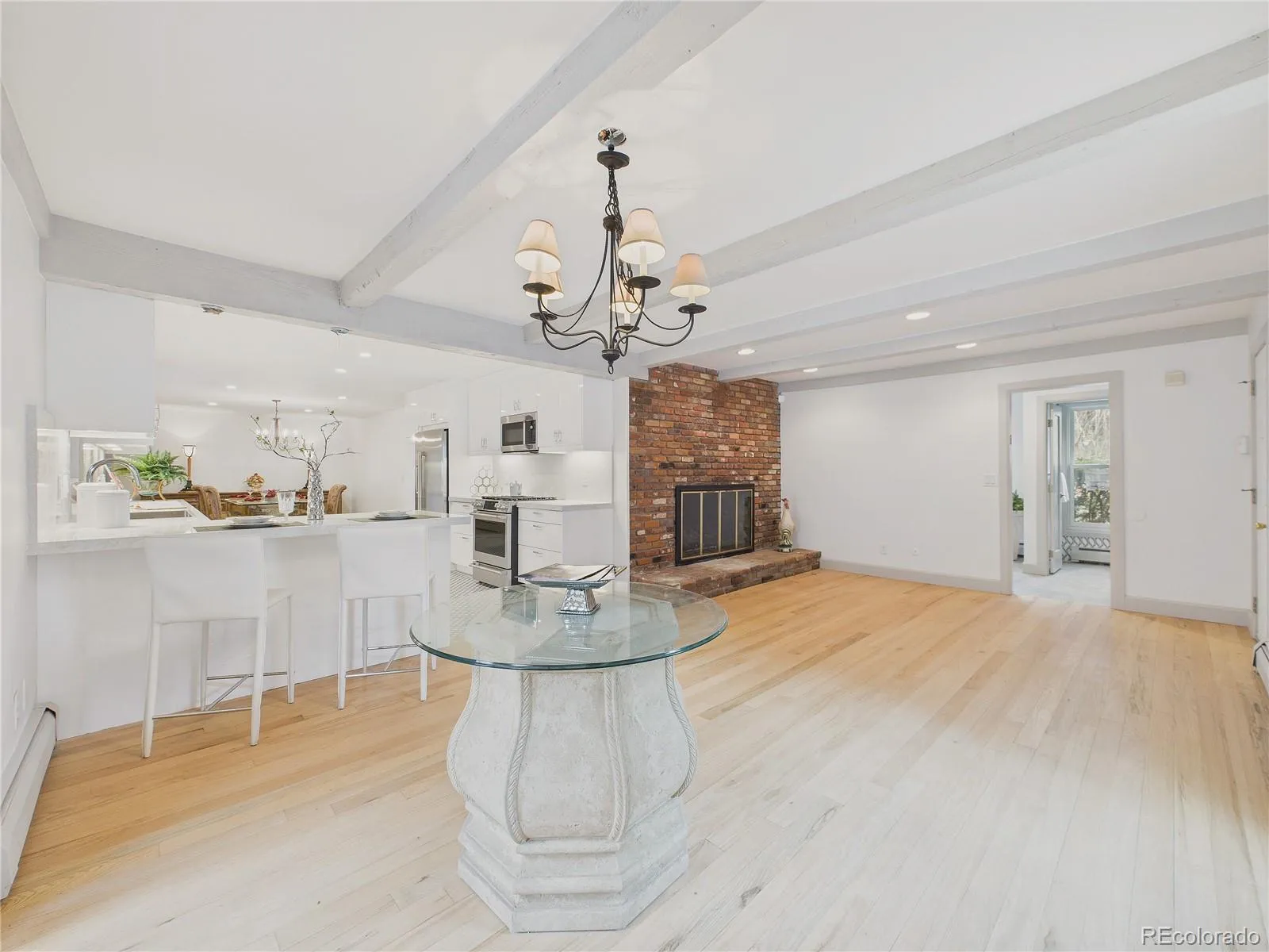 2880 E Cedar Avenue Denver CO 80209 MLS #REC9188376 05022026201203 1600 6
