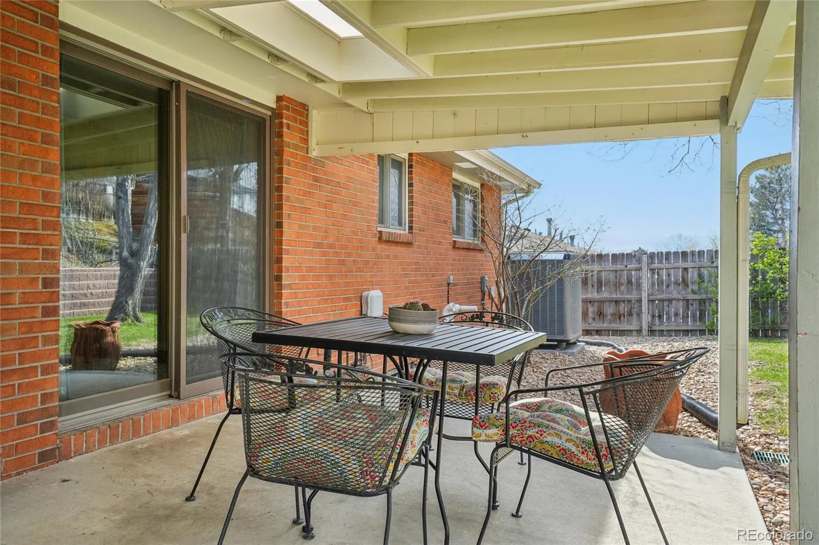 04012026150746 1600 25